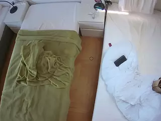 Julmodels Bedroom-D5's Live Sex Cam Show