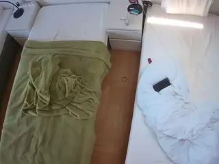 Julmodels Bedroom-D5's Live Sex Cam Show