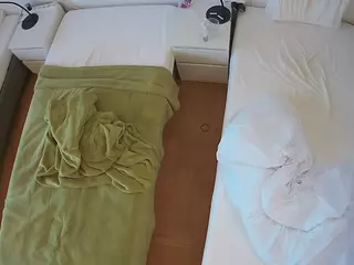Julmodels Bedroom-D5's Live Sex Cam Show