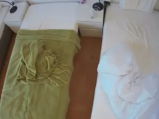 Julmodels Bedroom-D5's Live Sex Cam Show