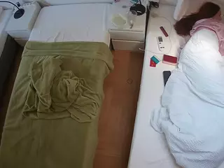 Julmodels Bedroom-D5's Live Sex Cam Show