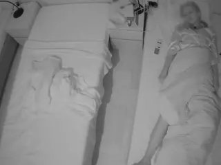 Julmodels Bedroom-D5's Live Sex Cam Show