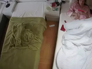Julmodels Bedroom-D5's Live Sex Cam Show