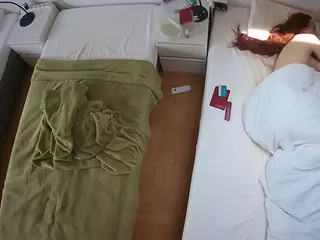 Julmodels Bedroom-D5's Live Sex Cam Show