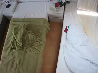 Julmodels Bedroom-D5's Live Sex Cam Show