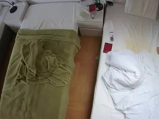 Julmodels Bedroom-D5's Live Sex Cam Show