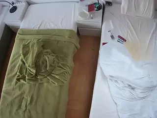 Julmodels Bedroom-D5's Live Sex Cam Show