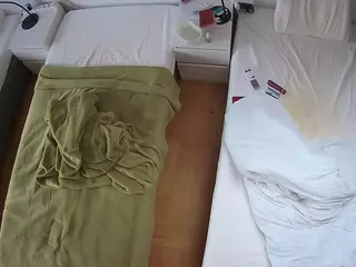 Julmodels Bedroom-D5's Live Sex Cam Show