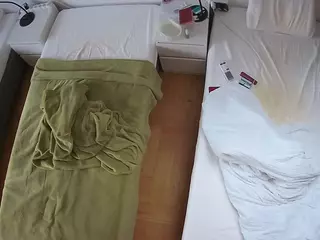 Julmodels Bedroom-D5's Live Sex Cam Show
