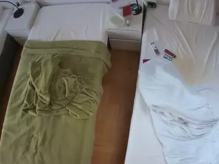 Julmodels Bedroom-D5's Live Sex Cam Show