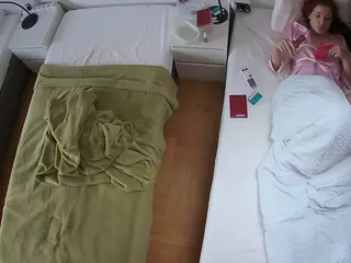 Julmodels Bedroom-D5's Live Sex Cam Show