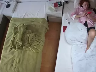 Julmodels Bedroom-D5's Live Sex Cam Show