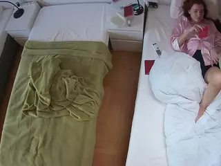 Julmodels Bedroom-D5's Live Sex Cam Show