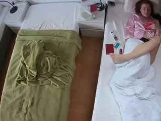 Julmodels Bedroom-D5's Live Sex Cam Show