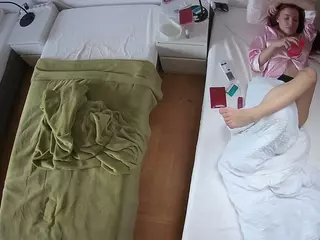 Julmodels Bedroom-D5's Live Sex Cam Show