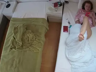 Julmodels Bedroom-D5's Live Sex Cam Show