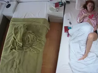 Julmodels Bedroom-D5's Live Sex Cam Show