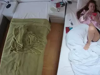Julmodels Bedroom-D5's Live Sex Cam Show