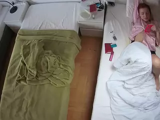 Julmodels Bedroom-D5's Live Sex Cam Show