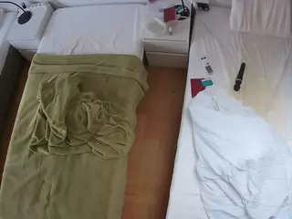 Julmodels Bedroom-D5's Live Sex Cam Show