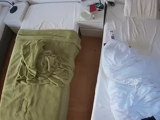 Julmodels Bedroom-D5's Live Sex Cam Show
