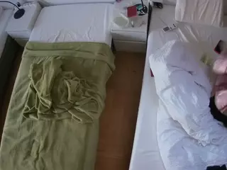 Julmodels Bedroom-D5's Live Sex Cam Show