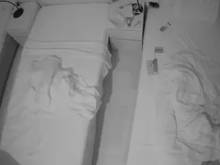 Julmodels Bedroom-D5's Live Sex Cam Show