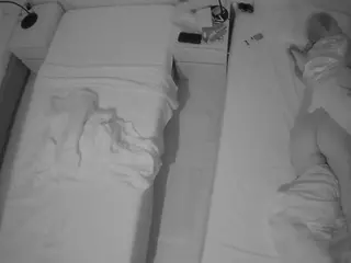 Julmodels Bedroom-D5's Live Sex Cam Show