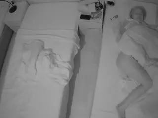 Julmodels Bedroom-D5's Live Sex Cam Show