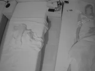 Julmodels Bedroom-D5's Live Sex Cam Show