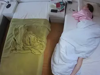 Julmodels Bedroom-D5's Live Sex Cam Show