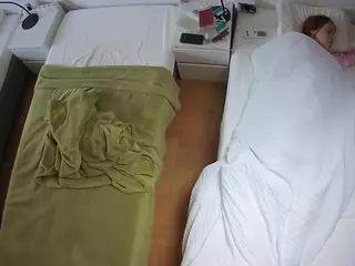 Julmodels Bedroom-D5's Live Sex Cam Show