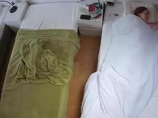 Julmodels Bedroom-D5's Live Sex Cam Show