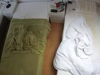 Julmodels Bedroom-D5's Live Sex Cam Show