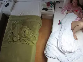 Julmodels Bedroom-D5's Live Sex Cam Show