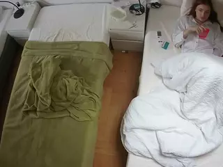 Julmodels Bedroom-D5's Live Sex Cam Show