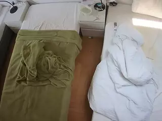 Julmodels Bedroom-D5's Live Sex Cam Show