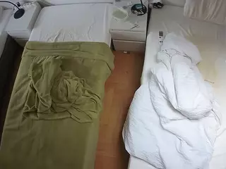 Julmodels Bedroom-D5's Live Sex Cam Show