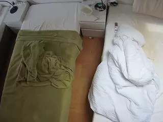Julmodels Bedroom-D5's Live Sex Cam Show