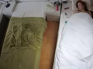 Julmodels Bedroom-D5's Live Sex Cam Show