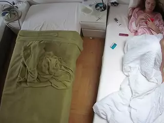 Julmodels Bedroom-D5's Live Sex Cam Show