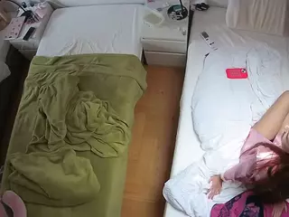 Julmodels Bedroom-D5's Live Sex Cam Show