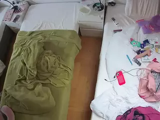 Julmodels Bedroom-D5's Live Sex Cam Show