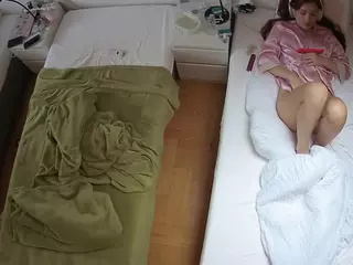 Julmodels Bedroom-D5's Live Sex Cam Show