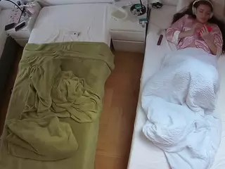 Julmodels Bedroom-D5's Live Sex Cam Show
