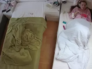 Julmodels Bedroom-D5's Live Sex Cam Show