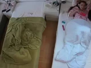 Julmodels Bedroom-D5's Live Sex Cam Show