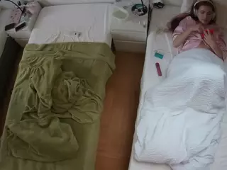 Julmodels Bedroom-D5's Live Sex Cam Show