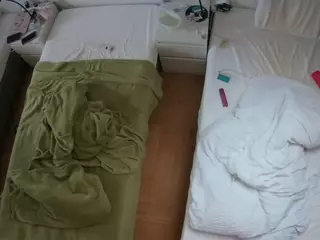 Julmodels Bedroom-D5's Live Sex Cam Show