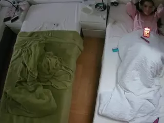 Julmodels Bedroom-D5's Live Sex Cam Show